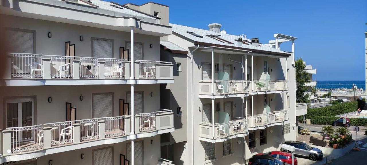 Hotel Des Bains Каттолика Экстерьер фото